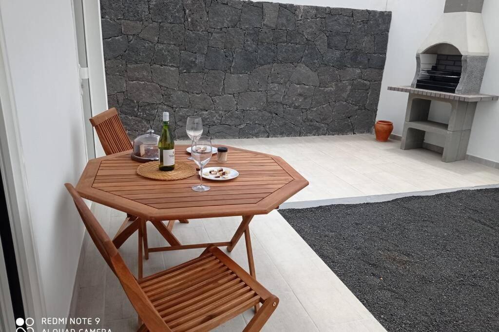 Precioso Apartamento Con Terraza En Teguise Apartment Teguise  Luaran gambar